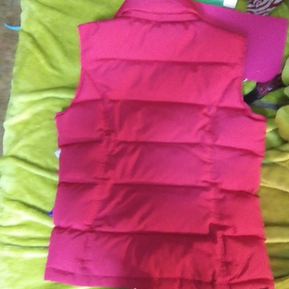 Tommy Hilfiger puffy vest - Picture 4 of 4